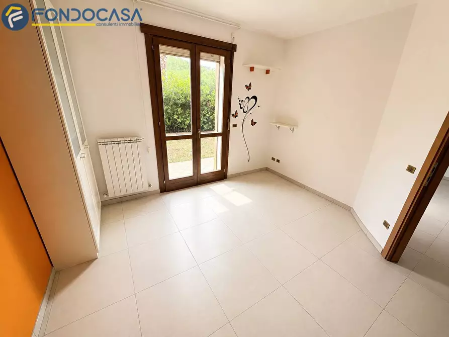 Immagine 12 di Appartamento in vendita  in Via del Trilocale 45 a Ripatransone