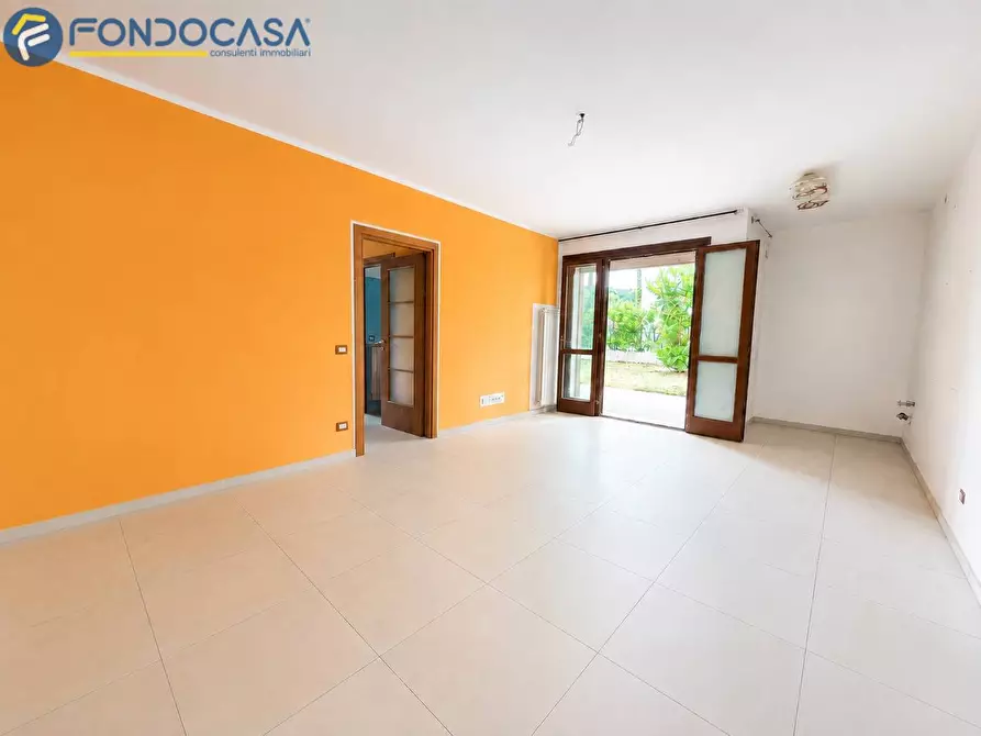 Immagine 2 di Appartamento in vendita  in Via del Trilocale 45 a Ripatransone