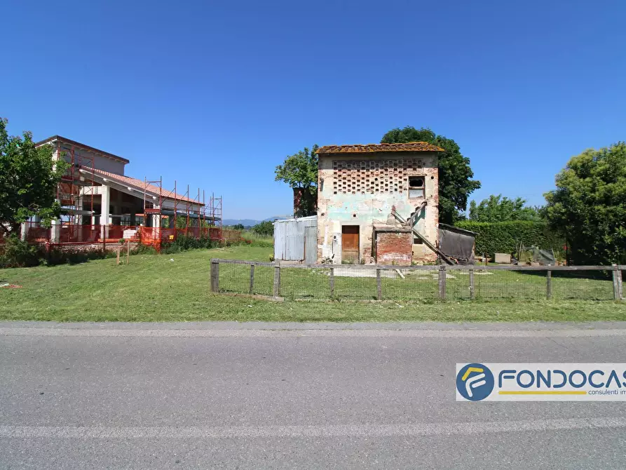 Immagine 1 di Magazzino in vendita  in Via Fratelli Cervi a Castelfranco Di Sotto