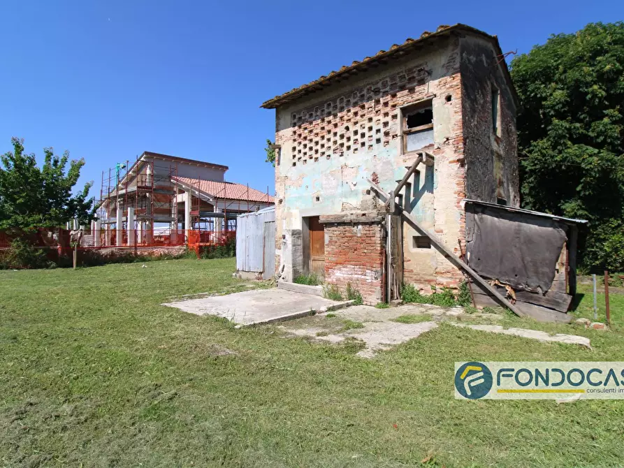 Immagine 15 di Magazzino in vendita  in Via Fratelli Cervi a Castelfranco Di Sotto