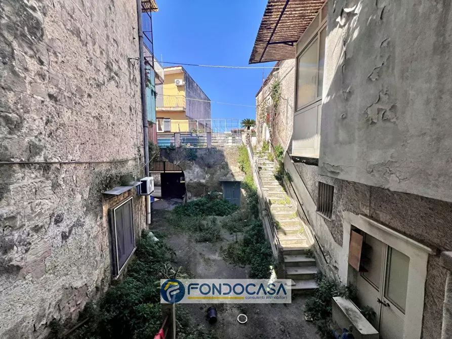 Immagine 8 di Casa semindipendente in vendita  in via francesco verde a Sant'antimo