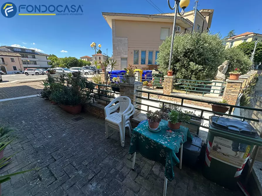 Immagine 31 di Appartamento in vendita  in Piazza Giacomo Leopardi 34 a Spinetoli