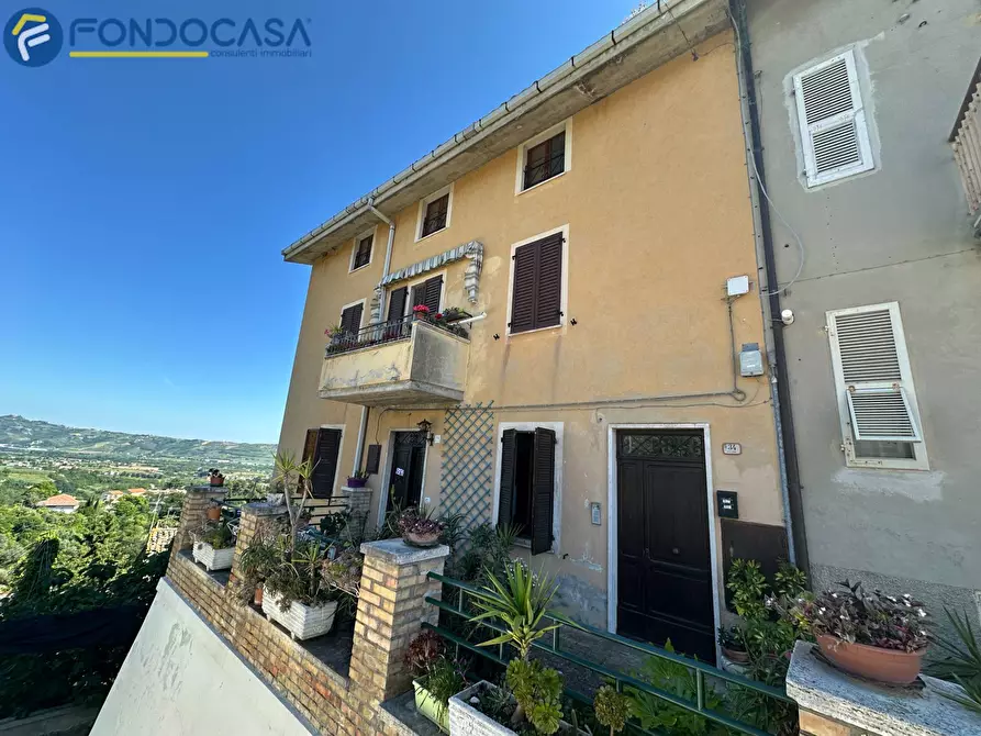 Immagine 32 di Appartamento in vendita  in Piazza Giacomo Leopardi 34 a Spinetoli