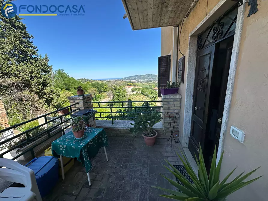 Immagine 1 di Appartamento in vendita  in Piazza Giacomo Leopardi 34 a Spinetoli