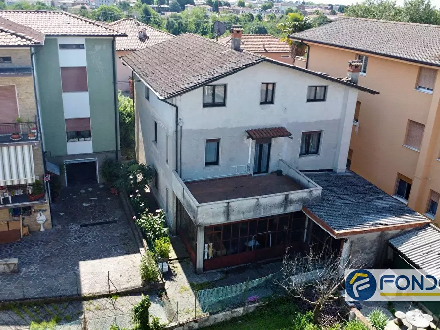 Immagine 3 di Casa indipendente in vendita  in Vicolo Collodi a Castelli Calepio