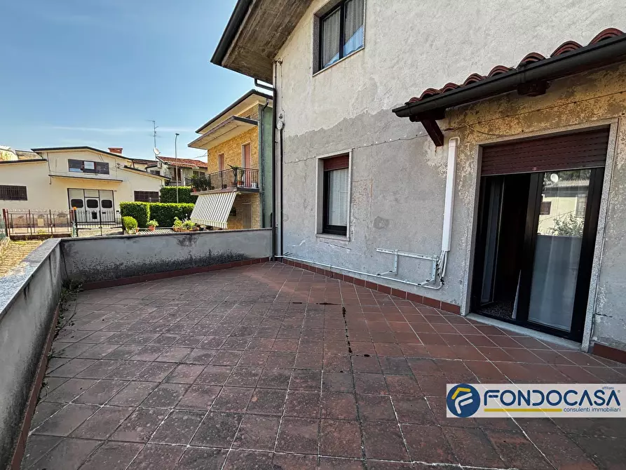 Immagine 4 di Casa indipendente in vendita  in Vicolo Collodi a Castelli Calepio