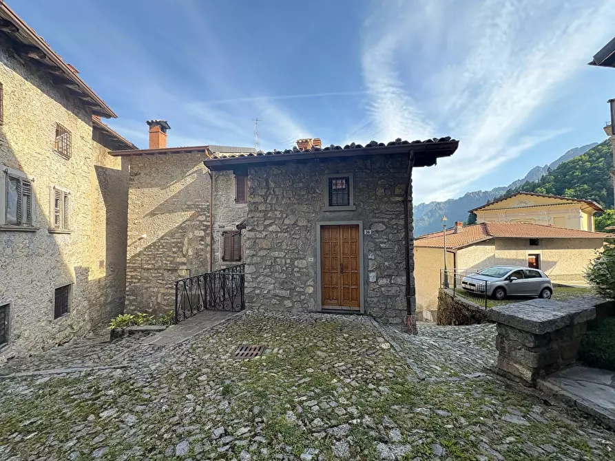Immagine 3 di Casa indipendente in vendita  in Via Cantoni 14 a Ardesio