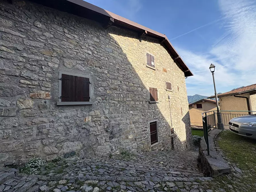 Immagine 2 di Casa indipendente in vendita  in Via Cantoni 14 a Ardesio