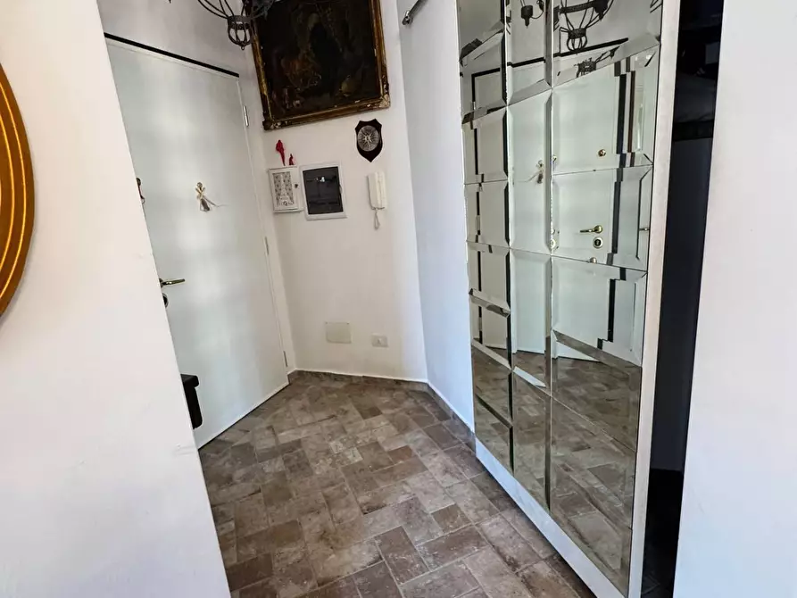 Immagine 4 di Appartamento in vendita  in Via Giulio Pastore 17 a Salerno