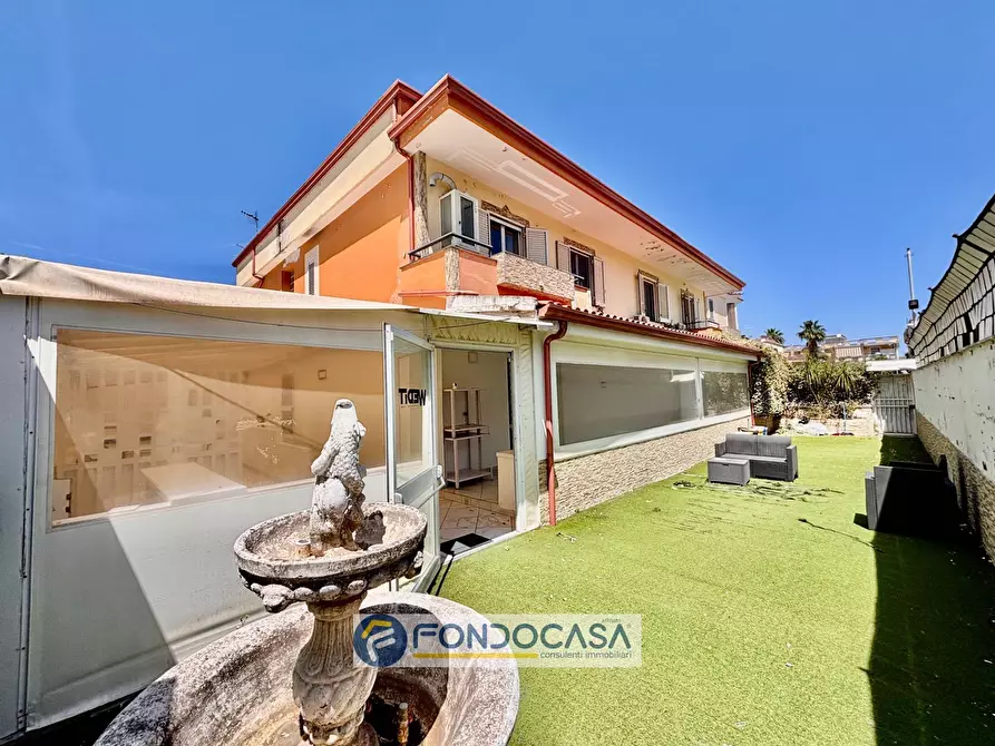 Immagine 2 di Villa in vendita  in Via delle orchidee a Cancello Ed Arnone