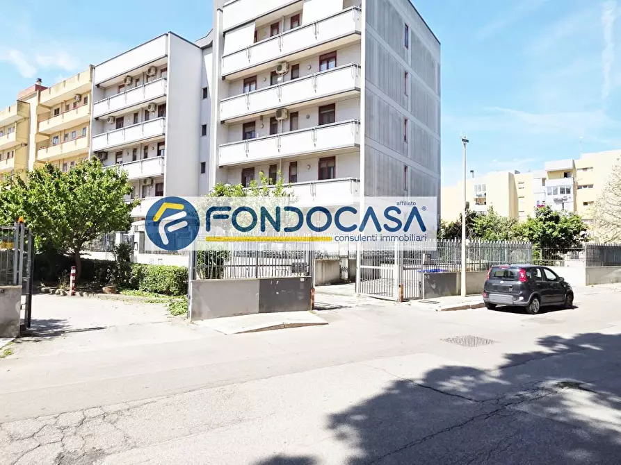 Immagine 1 di Appartamento in vendita  in Via Giovanni Boldini 9 a Brindisi
