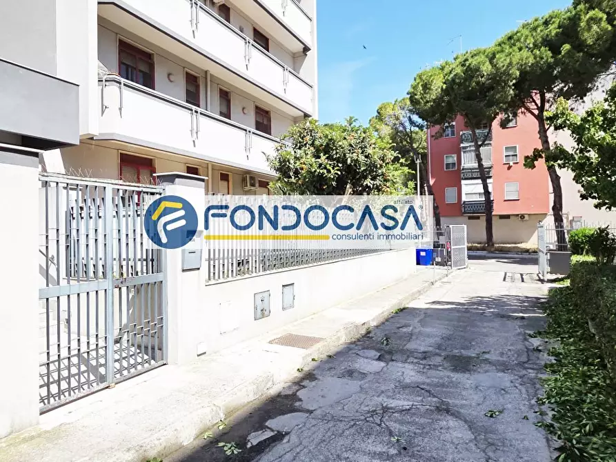 Immagine 2 di Appartamento in vendita  in Via Giovanni Boldini 9 a Brindisi
