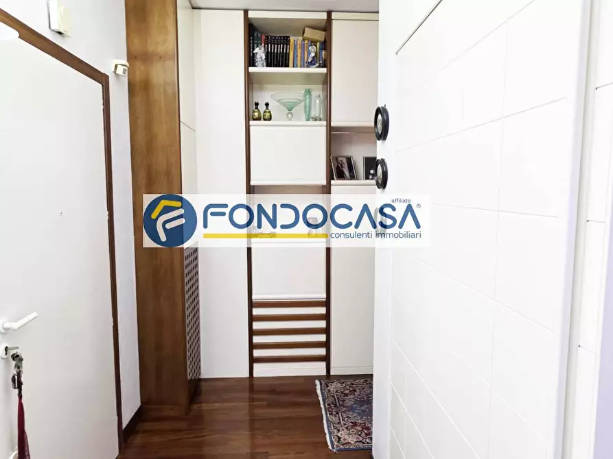 Immagine 5 di Appartamento in vendita  in Via Giovanni Boldini 9 a Brindisi