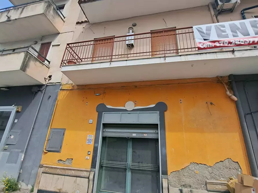 Immagine 1 di Attività commerciale in vendita  a Mariglianella