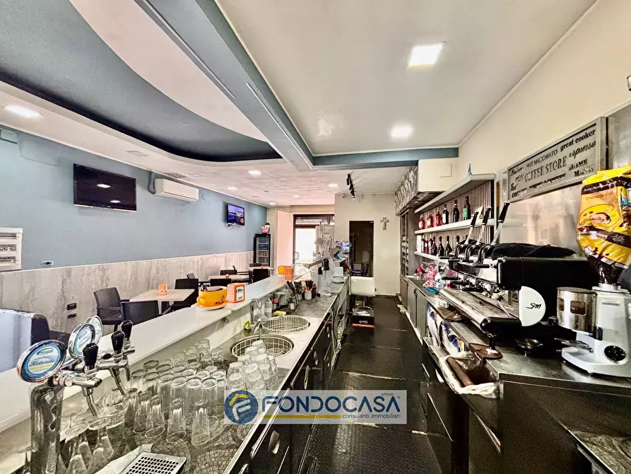 Immagine 9 di Attività commerciale in vendita  in VIA PAPA GIOVANNI XXIII a Casavatore