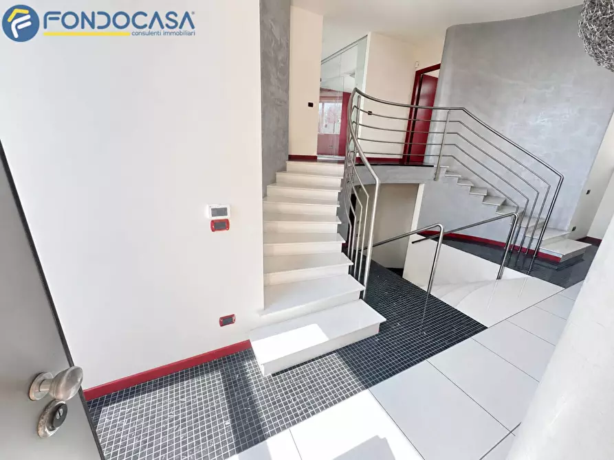 Immagine 2 di Ufficio in vendita  in Via Luciano Gabrielli a San Benedetto Del Tronto