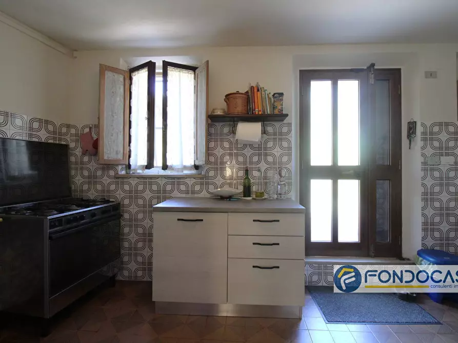 Immagine 6 di Casa indipendente in vendita  in Via Val Di Badia a Buti