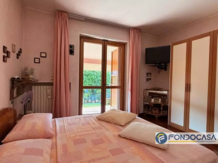 Immagine 27 di Villa in vendita  a Pontoglio
