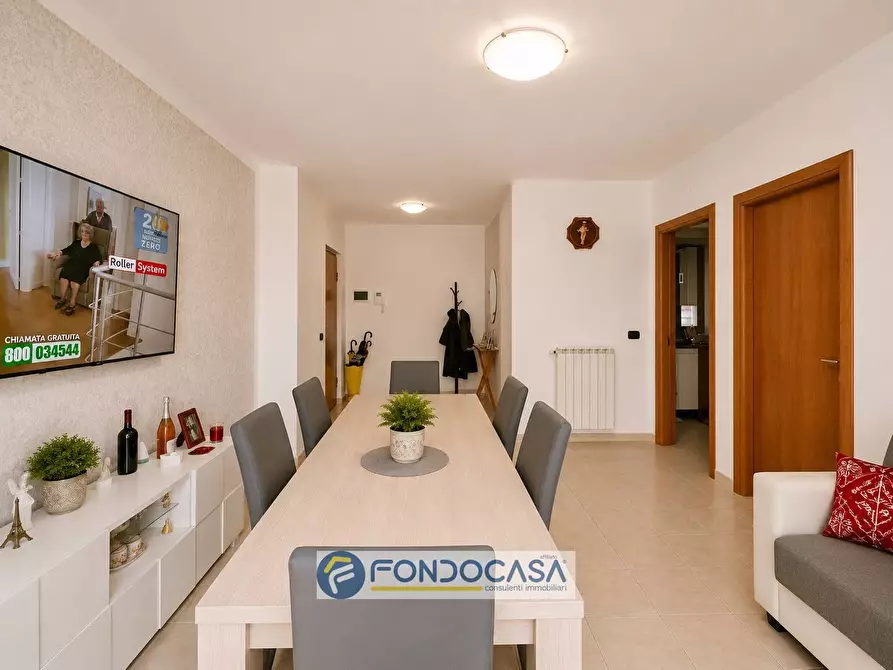 Immagine 1 di Appartamento in vendita  in traversa via marconi 7 a Cancello Ed Arnone