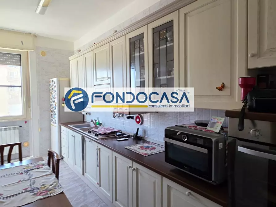 Immagine 7 di Appartamento in vendita  in Viale Aldo Moro 55 a Brindisi