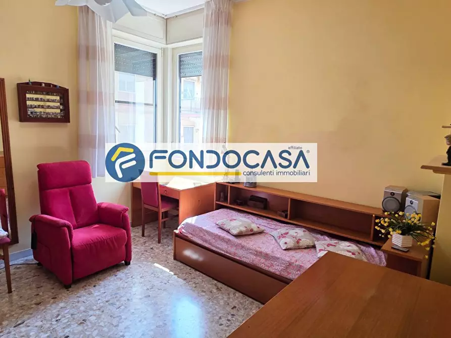 Immagine 16 di Appartamento in vendita  in Viale Aldo Moro 55 a Brindisi