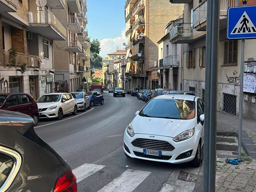 Immagine 6 di Locale commerciale in affitto  in via calata san vito 20 a Salerno