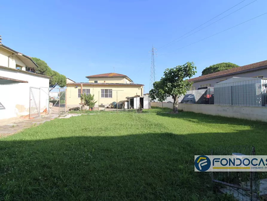 Immagine 33 di Casa semindipendente in vendita  in Via Francesca Nord a Castelfranco Di Sotto