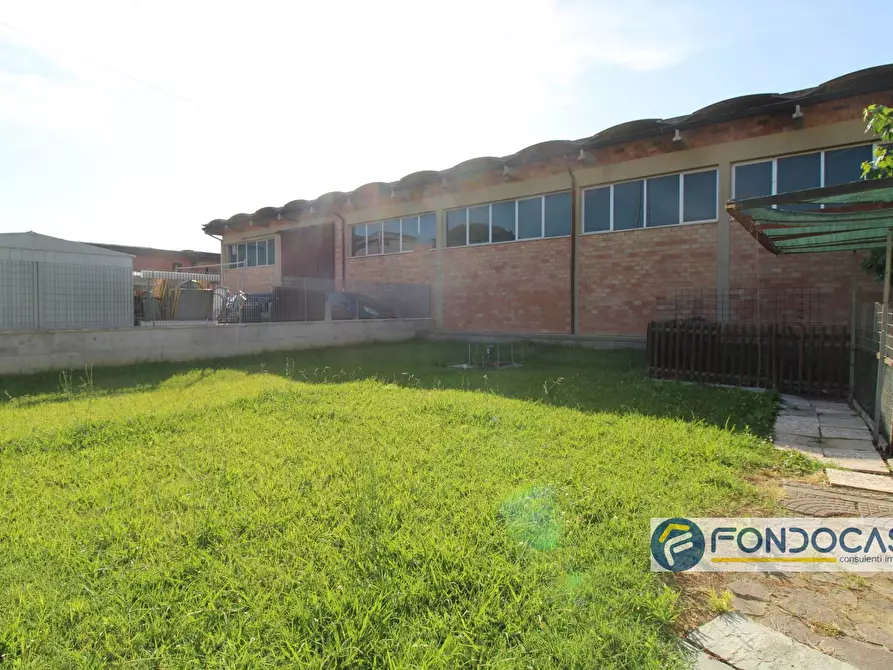 Immagine 32 di Casa semindipendente in vendita  in Via Francesca Nord a Castelfranco Di Sotto