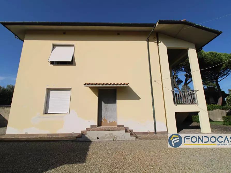 Immagine 34 di Casa semindipendente in vendita  in Via Francesca Nord a Castelfranco Di Sotto
