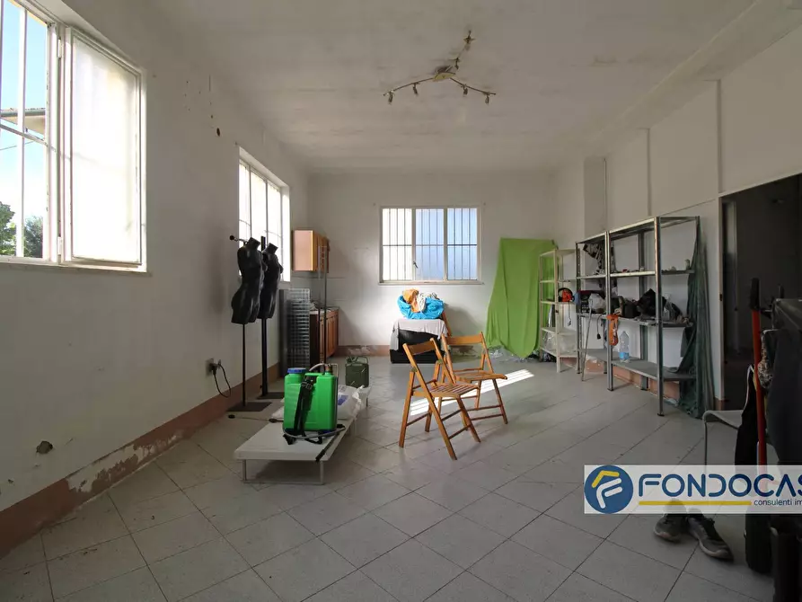 Immagine 41 di Casa semindipendente in vendita  in Via Francesca Nord a Castelfranco Di Sotto