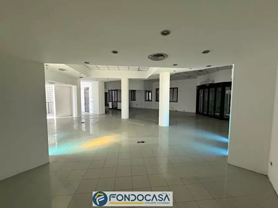 Immagine 8 di Ufficio in affitto  a Adro