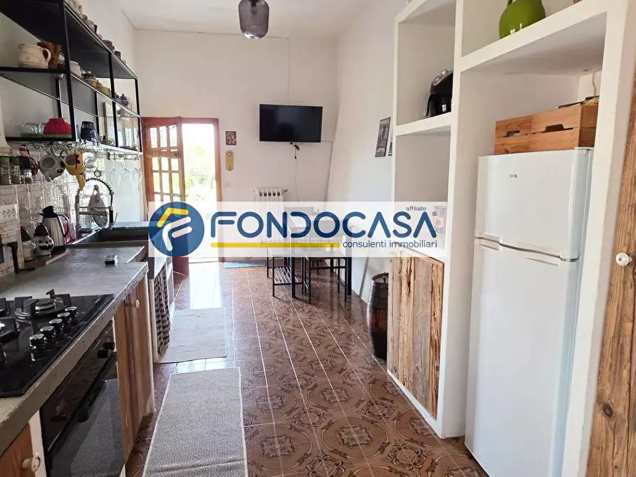 Immagine 10 di Casa semindipendente in vendita  in Via Pescara a San Vito Dei Normanni