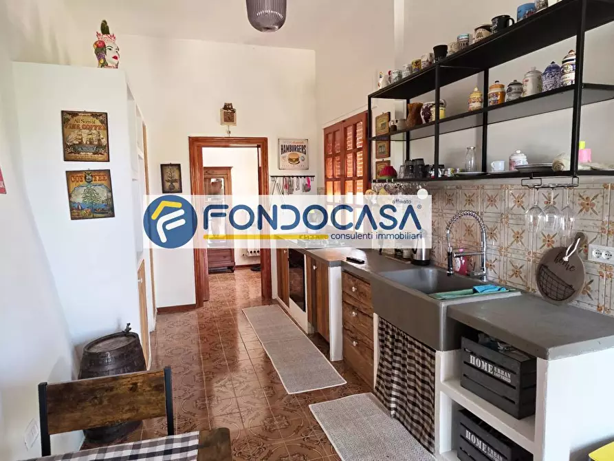 Immagine 11 di Casa semindipendente in vendita  in Via Pescara a San Vito Dei Normanni