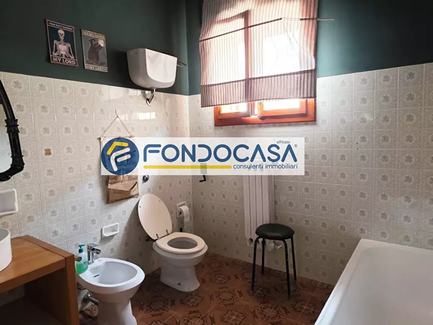 Immagine 17 di Casa semindipendente in vendita  in Via Pescara a San Vito Dei Normanni