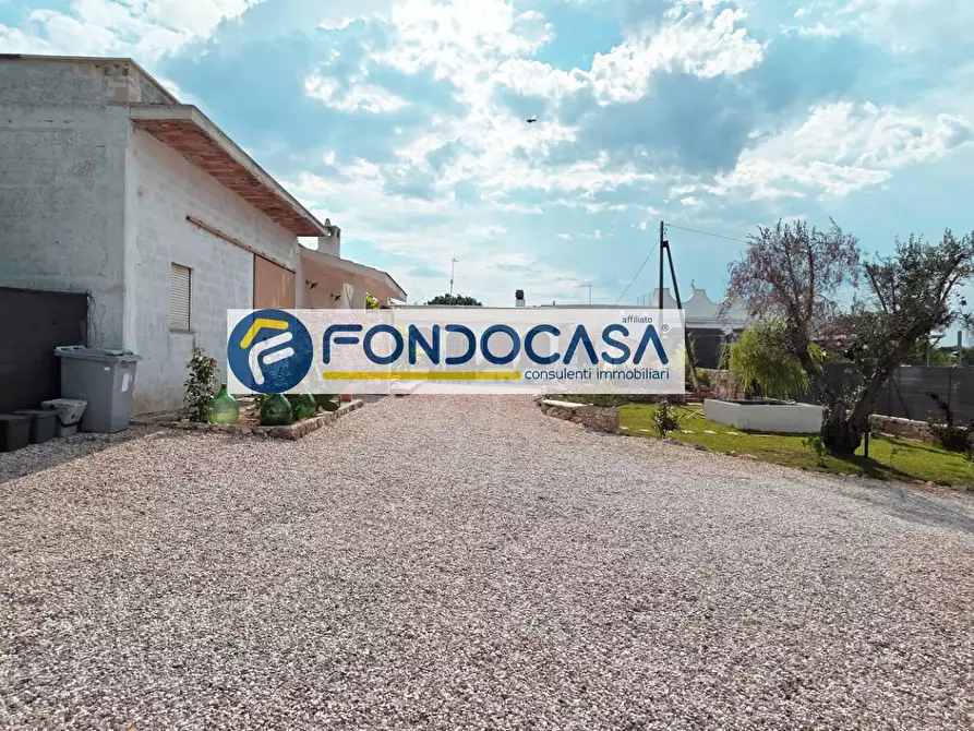 Immagine 29 di Casa semindipendente in vendita  in Via Pescara a San Vito Dei Normanni