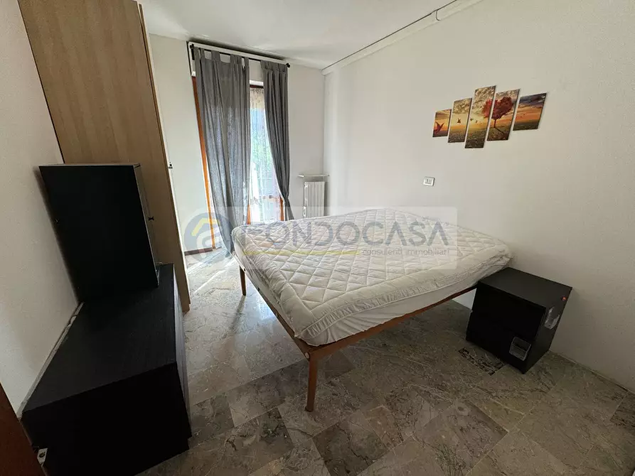 Immagine 12 di Appartamento in vendita  in Via Elio Adriano 98 a Milano