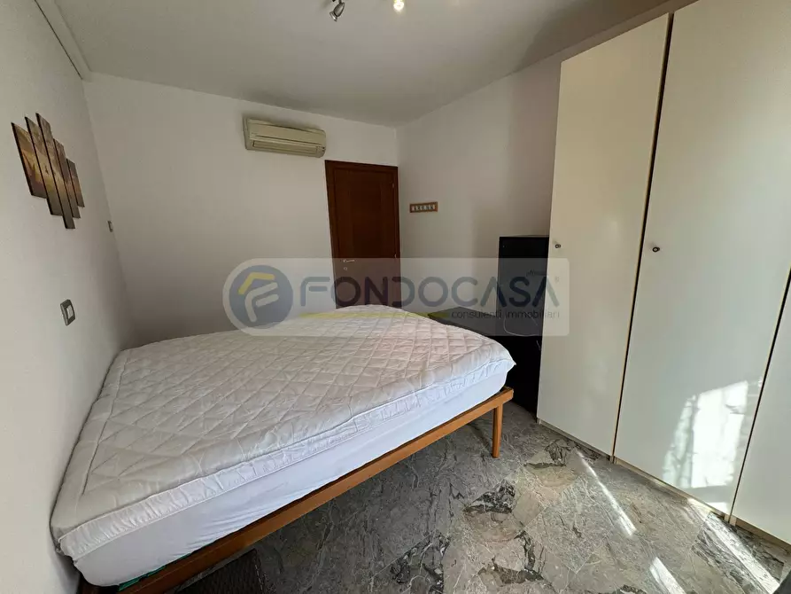Immagine 13 di Appartamento in vendita  in Via Elio Adriano 98 a Milano