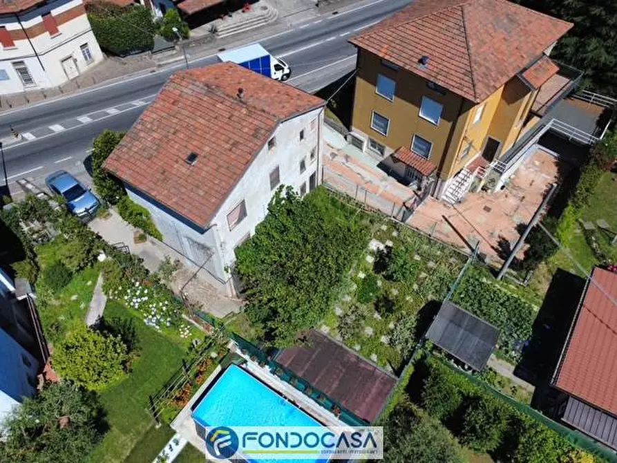 Immagine 3 di Villa in vendita  a Adro