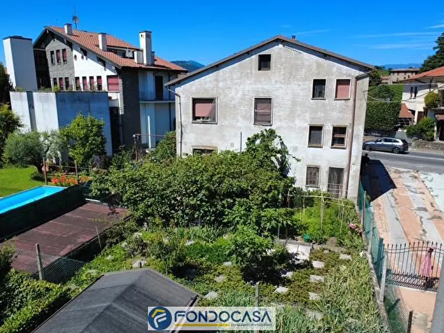 Immagine 2 di Villa in vendita  a Adro