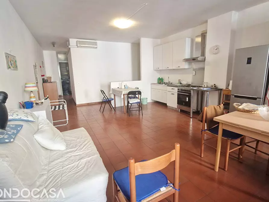 Immagine 4 di Appartamento in vendita  in via milano 290 a Como