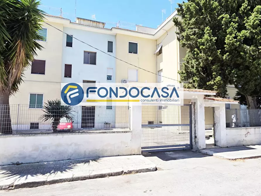 Immagine 2 di Appartamento in vendita  in Via Ofanto 2 a Brindisi