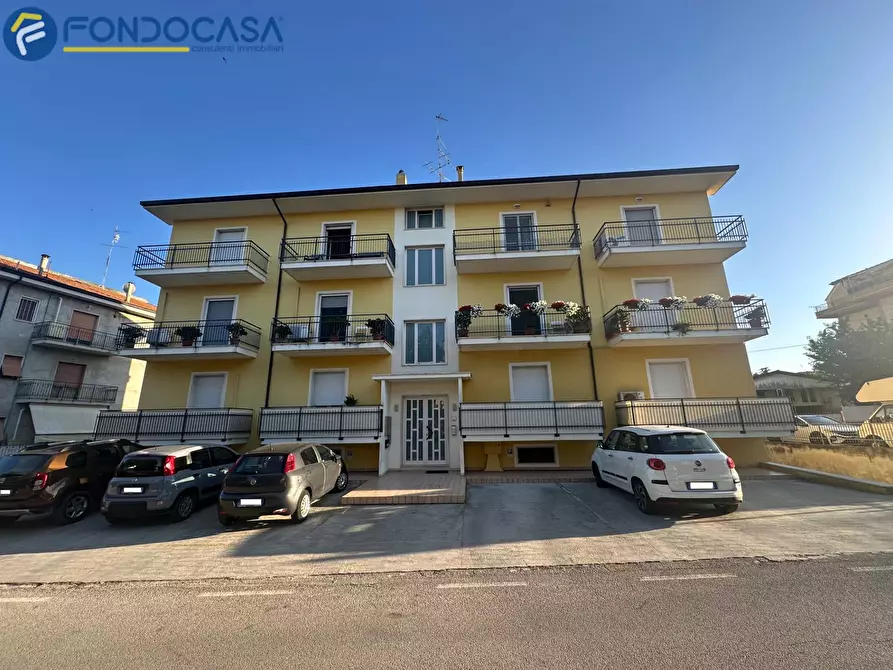 Immagine 22 di Appartamento in vendita  in Via Ugo Foscolo 43 a Monteprandone