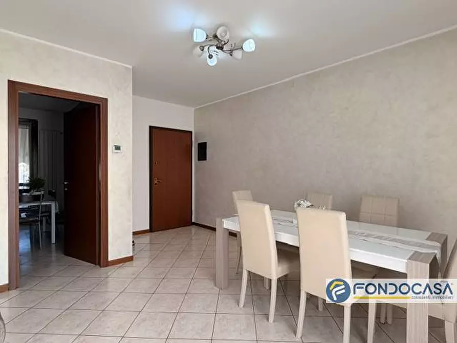 Immagine 6 di Appartamento in vendita  a Adrara San Martino