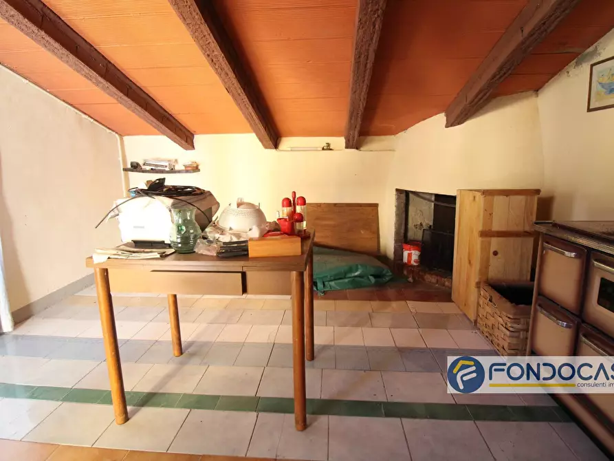Immagine 11 di Casa indipendente in vendita  in Via Val di Badia a Buti