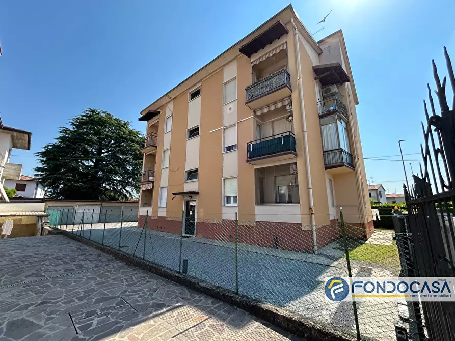 Immagine 1 di Appartamento in vendita  a Palazzolo Sull'oglio