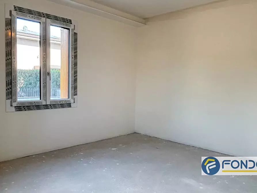 Immagine 17 di Appartamento in vendita  a Cologne