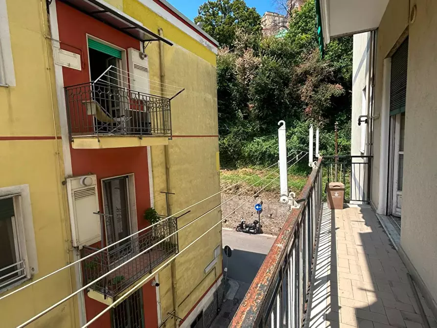 Immagine 2 di Appartamento in vendita  in via calata san vito 52 a Salerno