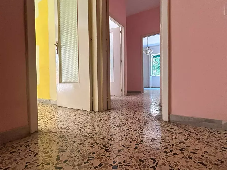 Immagine 10 di Appartamento in vendita  in via calata san vito 52 a Salerno