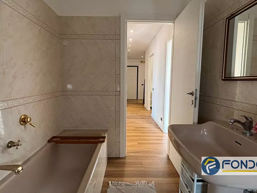 Immagine 24 di Appartamento in vendita  a Palazzolo Sull'oglio