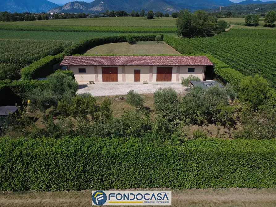 Immagine 4 di Laboratorio in affitto  a Cimbergo